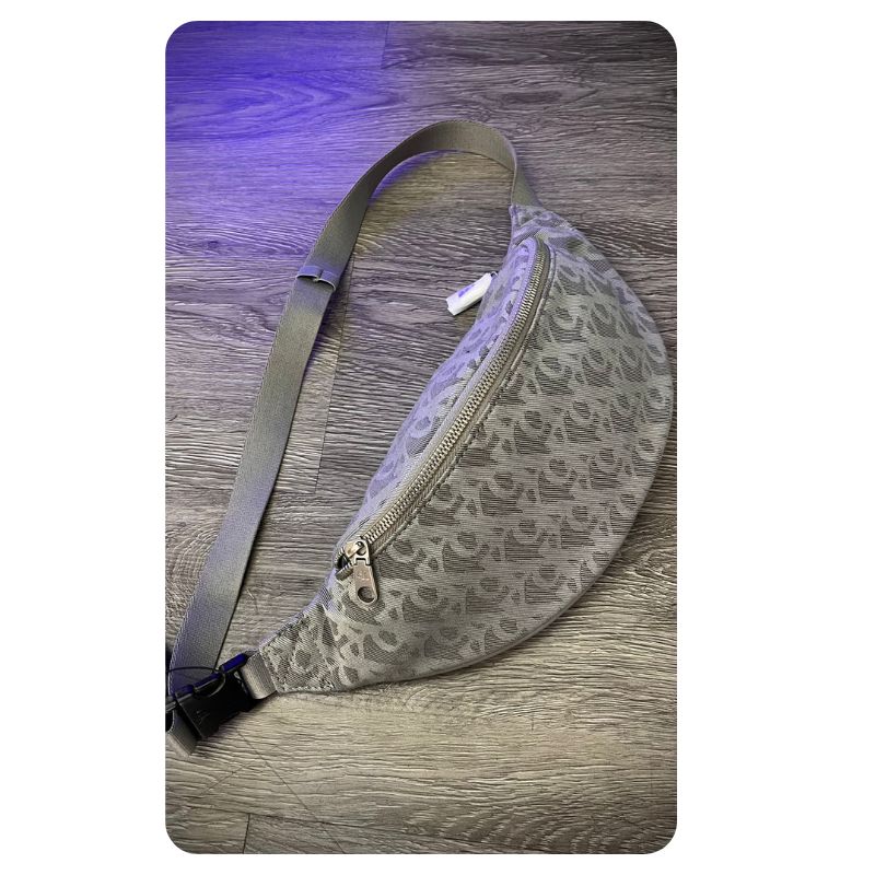 Riñonera Calvin Klein Gris Leopardo