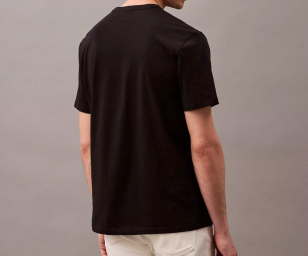 Camiseta Calvin Klein negra