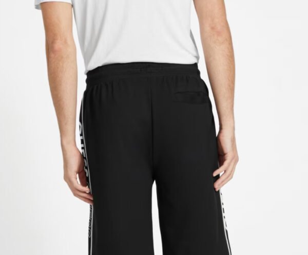 Pantaloneta Guess Letras Blanca