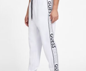 Sudadera Guess Blanca.