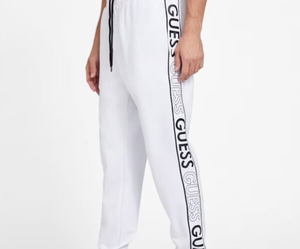 Sudadera Guess Blanca.